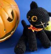 Dawn Toussaint - Kitty Noir / Black Kitty