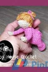 Cubby House Crochet- Veronica McRae - Crawling Toddler Bethany