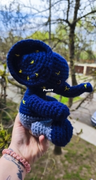 Blue elephant