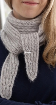 Free Spirit Scarf by Suvi Simola - SuviKnits