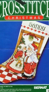 Bernat 95-8788-00 Under the Mistletoe