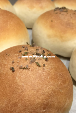 Dinner rolls