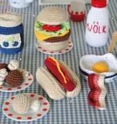 Jarbo- 91301  amigurumi food- Swedish