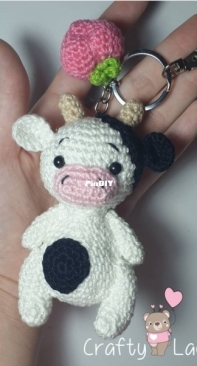 Crafty Lacey - Handmade by Lacey - Keychain Little Cow - Free