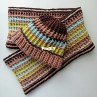 Hook And Marvellous - Andrea Leek - Infinity Scarf and matching Hat - Free