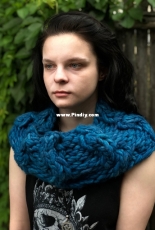 Hedera helix (English Ivy) Shawl by Spencer Lepler-Free
