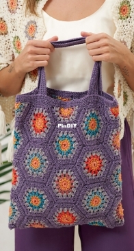 West Yorkshire Spinners - Cassie Ward - Lenora Crochet Bag - Free