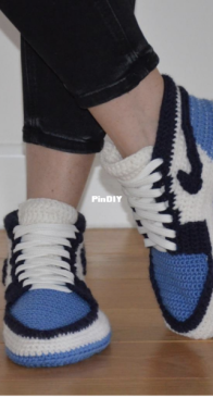 Crochet Club Store - Anna Ushakova - Sneaker Slippers