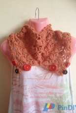 Salters Stitches - Joanne Salter - Split Button Cowl