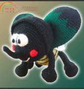 Delicious Crochet - Paola Navarro- Rhinoseros beetle - English