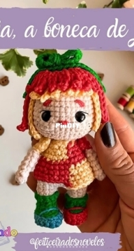 Crochetando Historias - Feiticeira dos Novelos - boneca Emilia