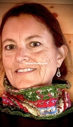Slip into the Holidays Cowl by Roving Fibers - Kim Hays-Free