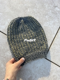 Parallel Beanie by Amy Kate Sutherland