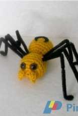 Miss Dolkapots Krafties - The Big Spider Pattern - Free