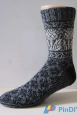 Onopordum Socks by General Hogbuffer -English-Free