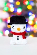 Bunnies and Yarn - Michelle Alvarez - Baby 23 Snowman