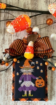 Stitching With the Housewives - Halloween Ornaments - Catoween Wanda