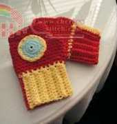 Crocheted Iron Man mittens by Louies Loops - English - Free