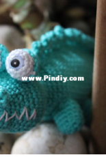Tanjas Handarbeiten - Crocodile - Translated