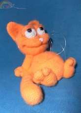 Crochet toy cat