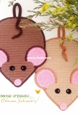 Svetlana Zabelina - Mouse Potholder - Russian