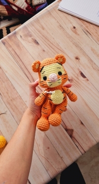 De Ensueños Crochet - María Celeste Bitiol - Set Tigger - Spanish