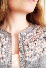 Cherry Bloom Cardigan - Lene Tøsti - English