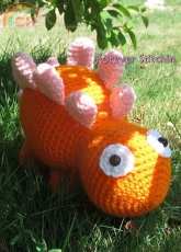 Forever Stitchin - Jodi Stredulinsky - Suzi the Stegosaurus - Englsih