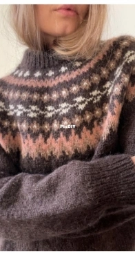 Memory Sweater Solo by Lene Holme Samsøe - Le Knit - English