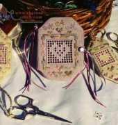 Of Female Worth Hearts Desire Needlecase