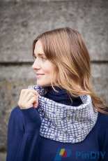 Knit Picks-Salon Windows Cowl by Joyce Fassbender - Free