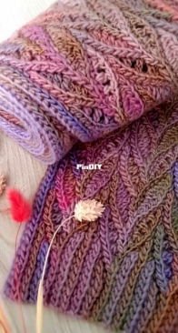 Liudmyla Hefny / Liudmyla Molokova - Rainforest Scarf