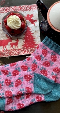 Berry Special Socks -  Charlotte Stone - Stone Knits - Spanish