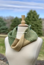 Madeleva Cowl by Crystal Hiatt