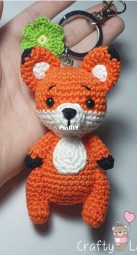 Crafty Lacey - Handmade by Lacey - Keychain Little Fox - Free