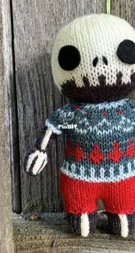 Bonita by Jesie Ostermiller - KnittyJo Designs