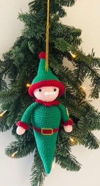 Haakvrouw - Esther - Icicle elf - IJspegel elf - Dutch - Free