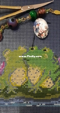 Courtin Froggies