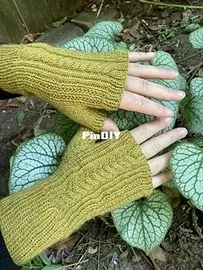 Delicate mitts by Erika Loftin
