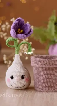 MedvedikToys - Crochet flower in the pot - English