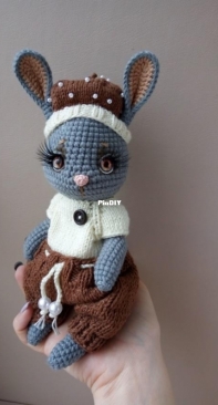 Marina Bondarenko - Марина Бондаренко - Bunny Coffee with milk - Зайка Кофе с молоком - Russian