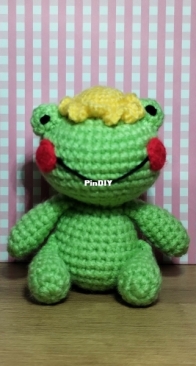 Little Frog with Hat