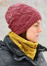 Gespeg Beanie by Ariane Caron-Lacoste
