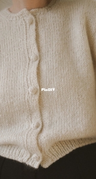 Cynthia Cardigan by Gregoria Fibers - English