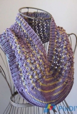 Pretty Plum Cowl by Gretchen Tracy -Free
