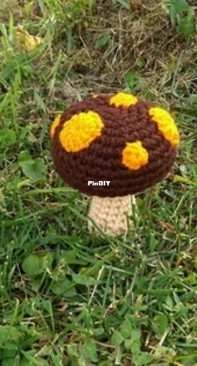 Mixed Kreations Designs - Carrey Reynolds - Cap Mushroom - Free