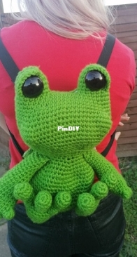 Beautiful Arts and Crafts - Bea McDonald - Froggy Backpack