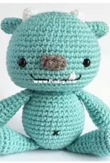 Ami Amore - Denae Mroczek - Snuggle Monster