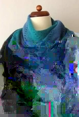 Simplicity Triangle Shawl by Amadeit , Italian-Free