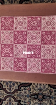 Cross stitch table mate